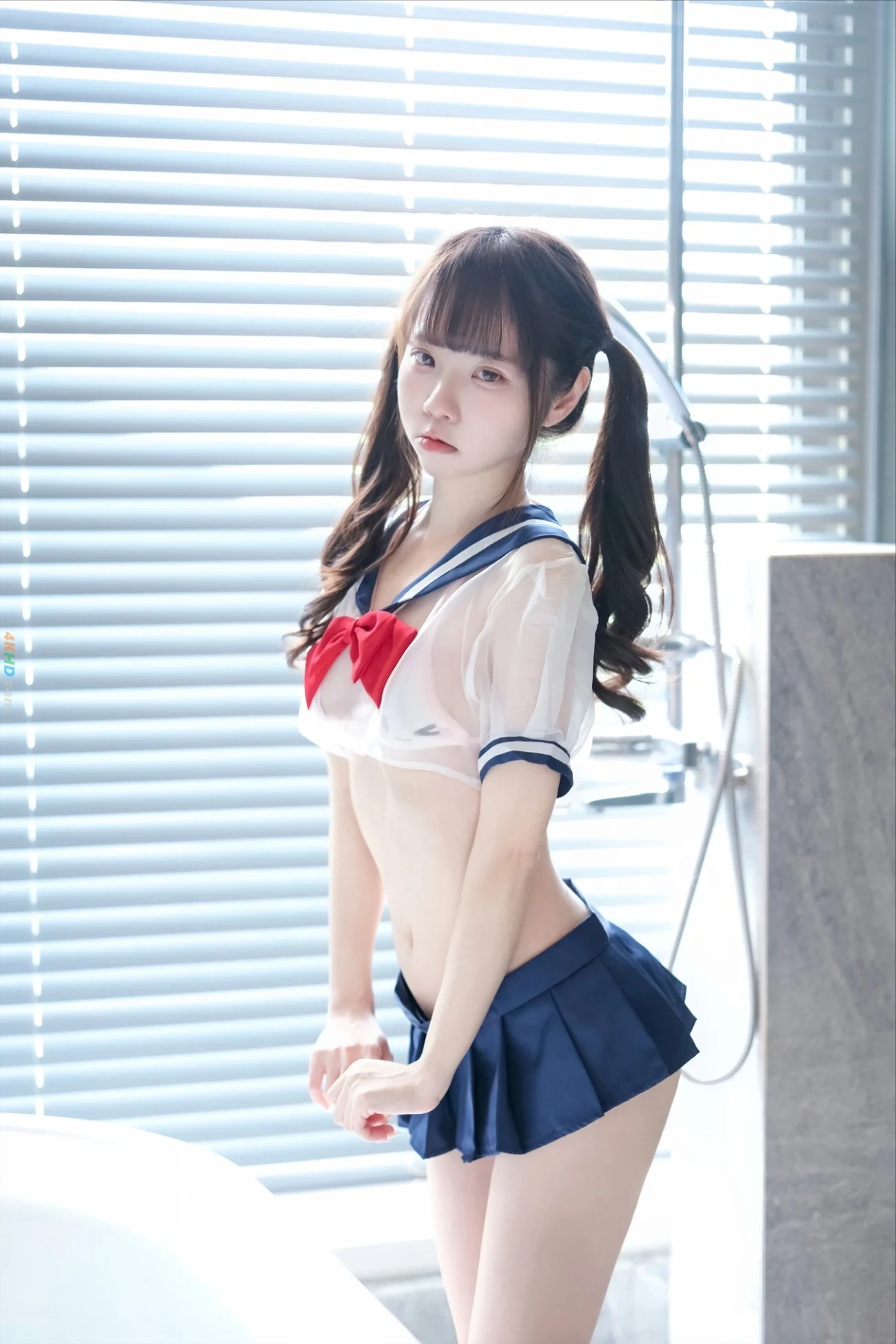 KeKeXiaoBaiTu TouMingXueShengFu — photo 4