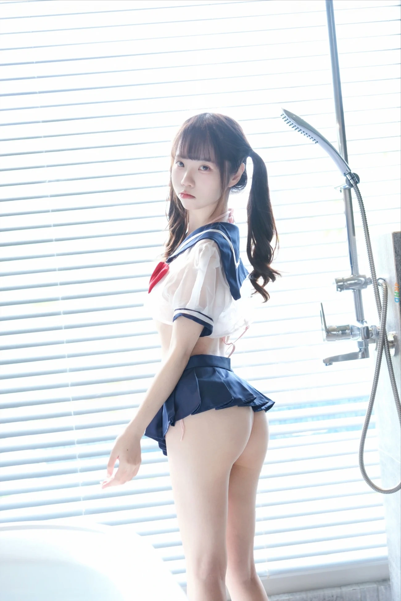 KeKeXiaoBaiTu TouMingXueShengFu — photo 20