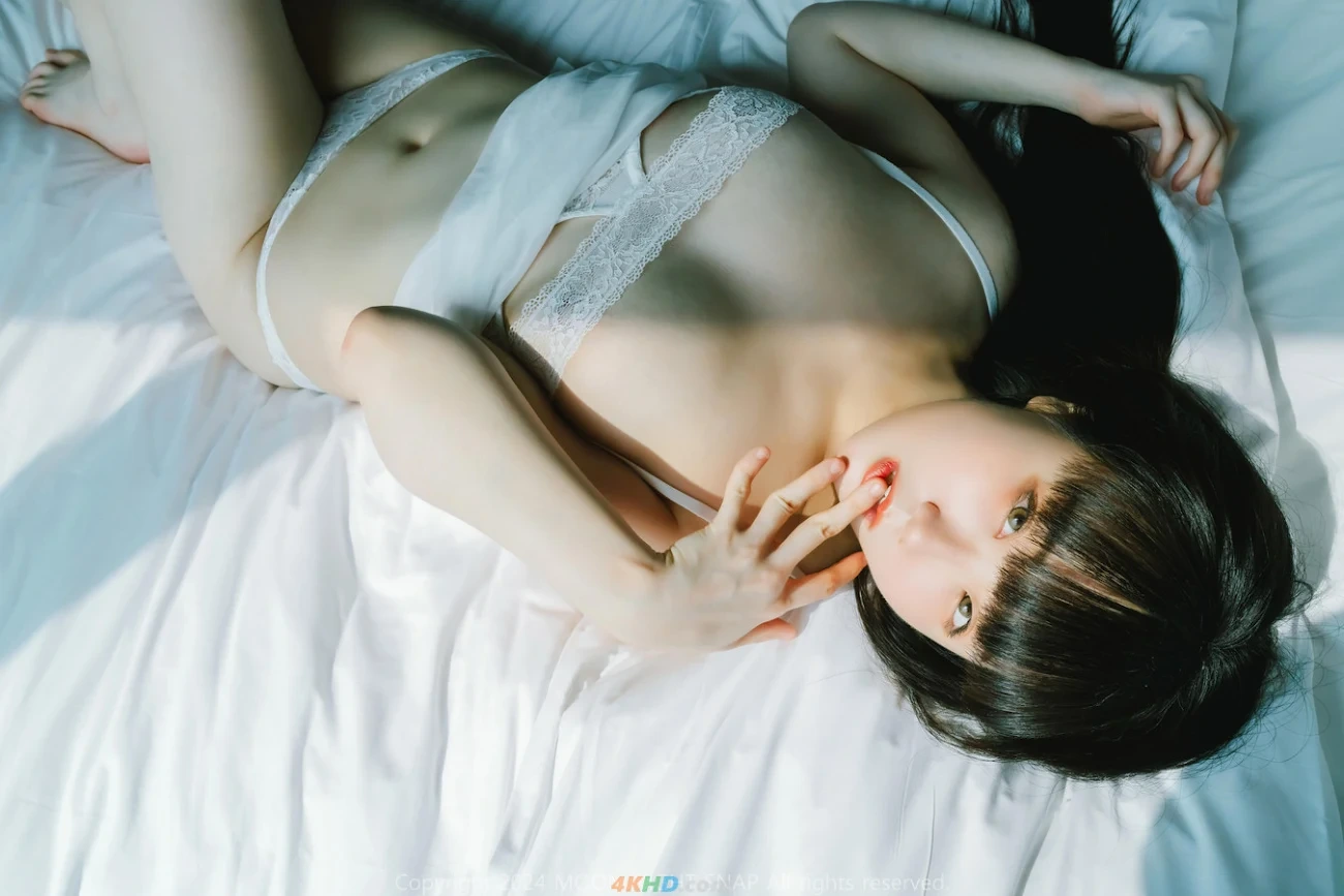 Moon Night Snap Doyeon Soft Butt — photo 37