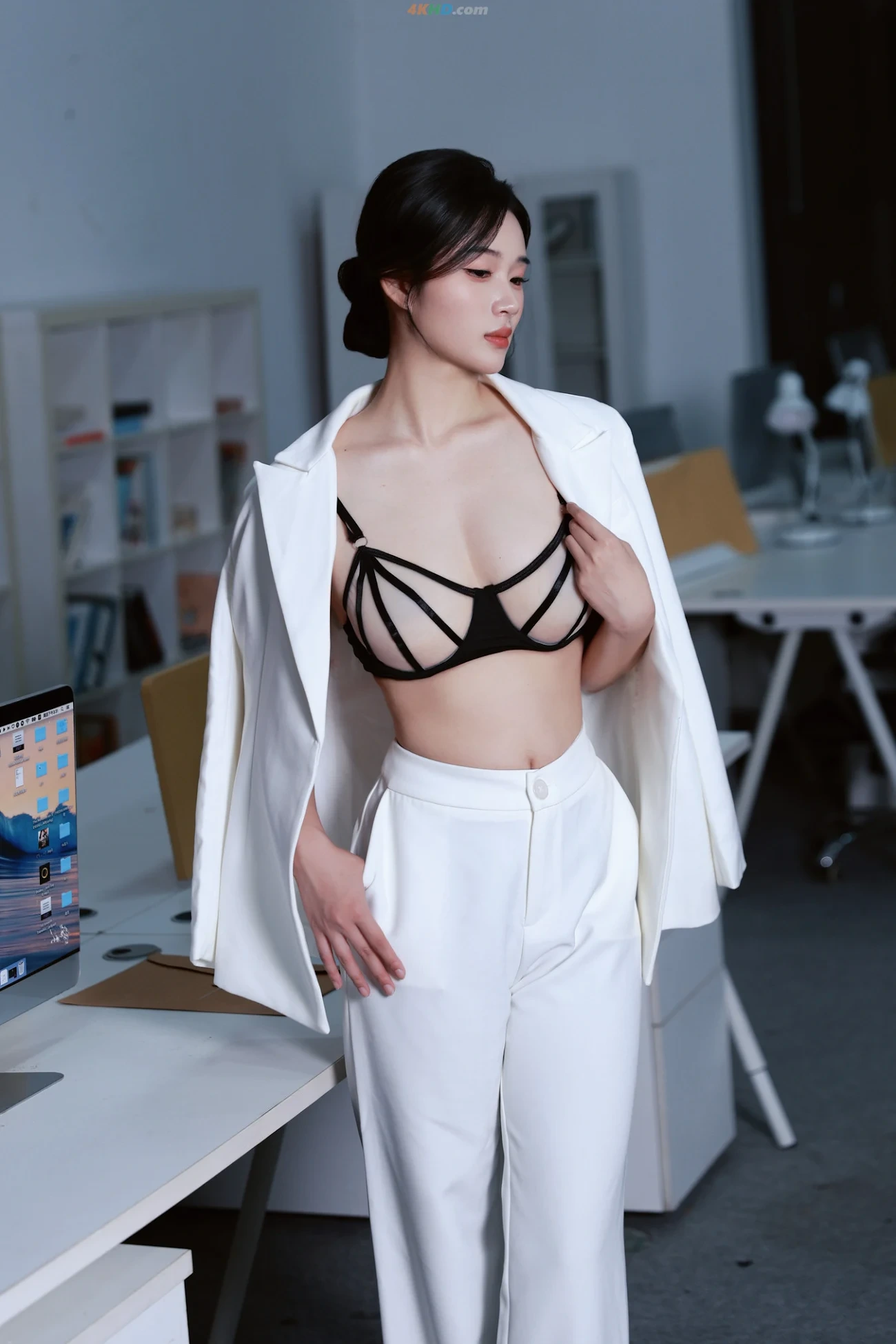 NanQiao - NeiGouWuShuiYin XiZhuangNuLang — photo 17