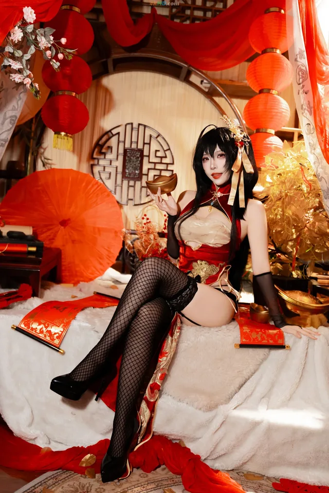 ErZuoNisa - BiLanHangXian DaFeng QiPao