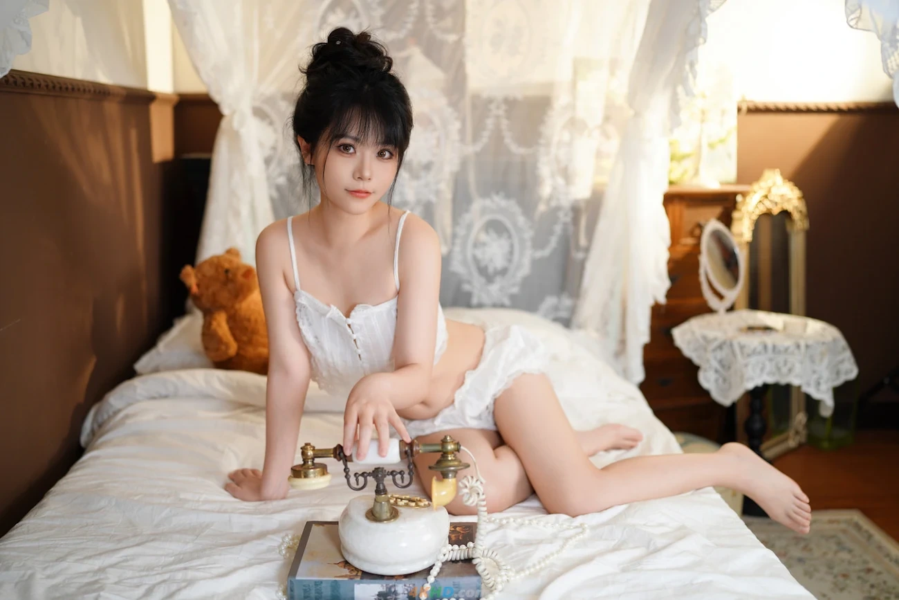 LuoChengXueYuki - BaiSeDiaoDai — photo 14