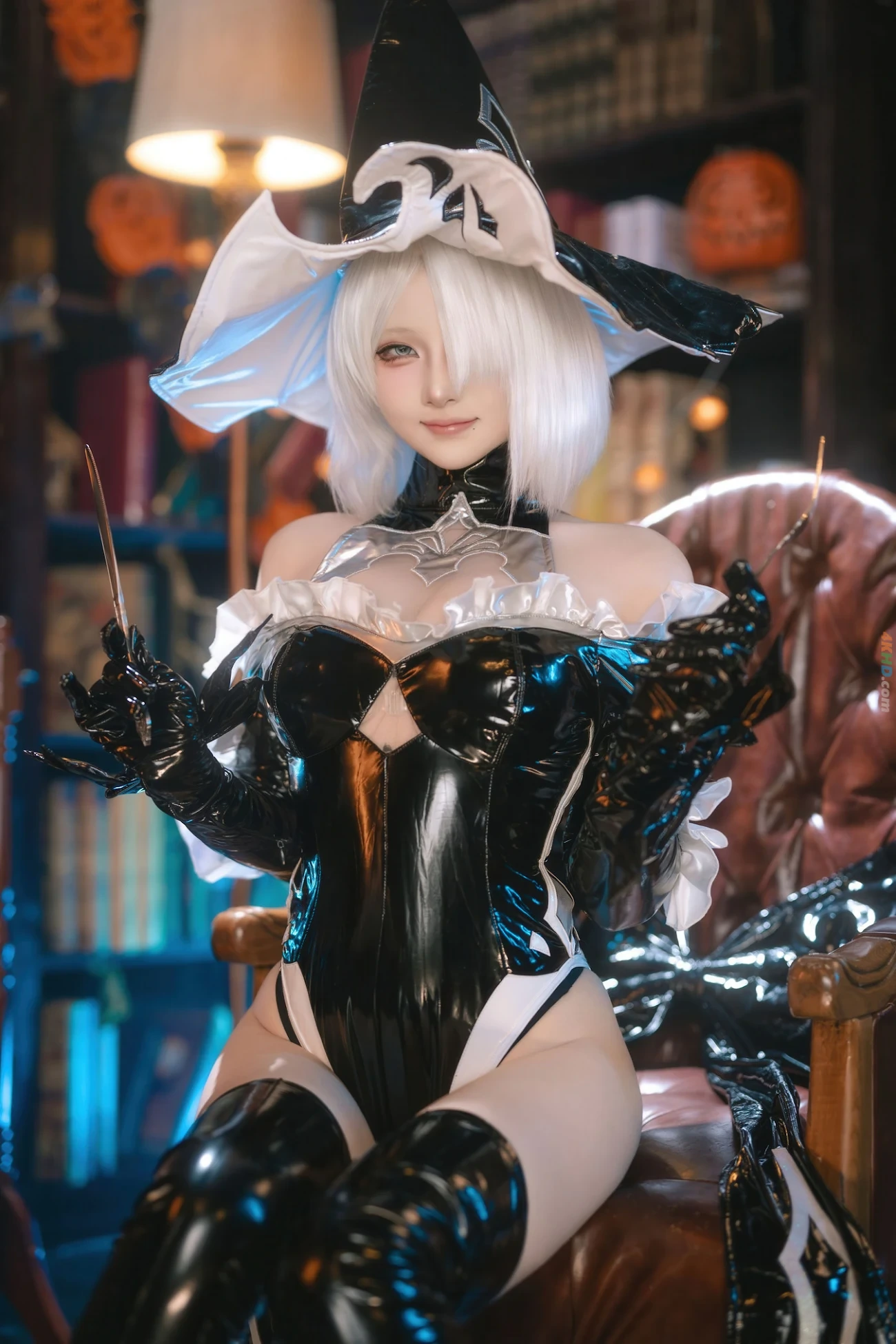 2b — photo 323