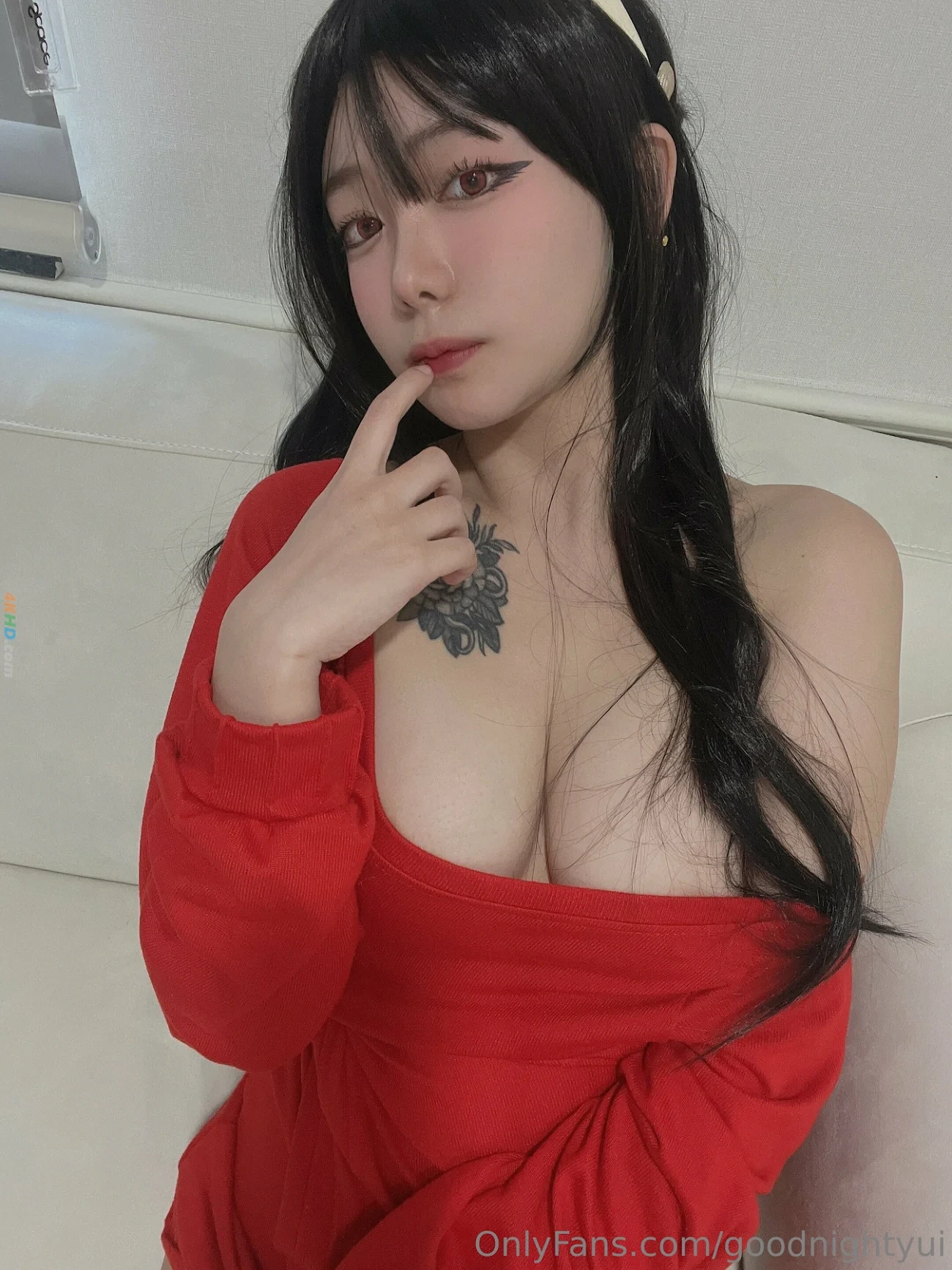 Yuna Skye - Yor — photo 2