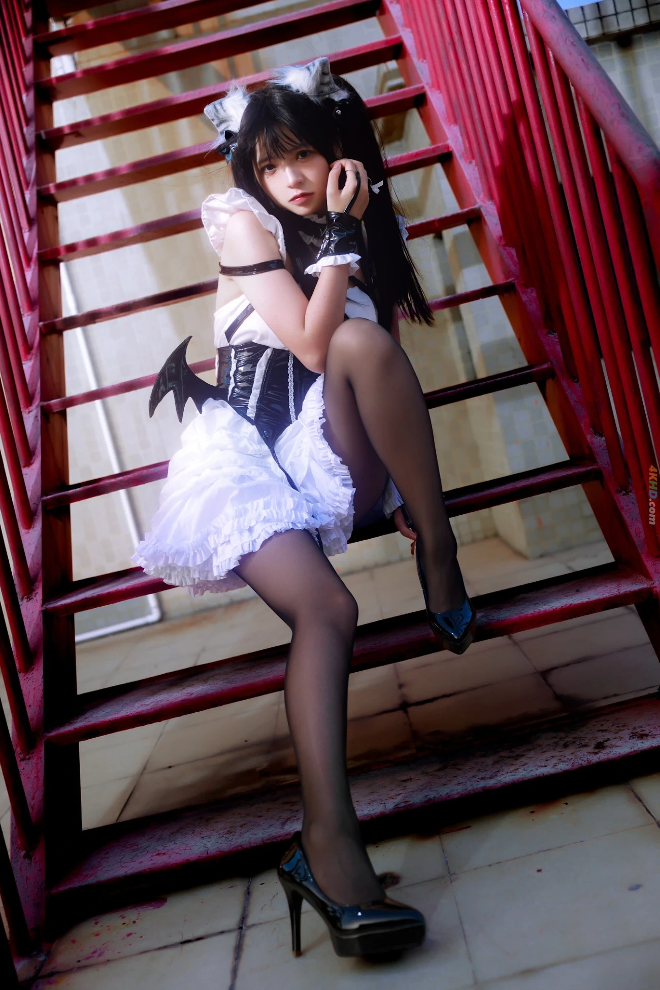 FengMaoss HongTiNuBu — photo 1