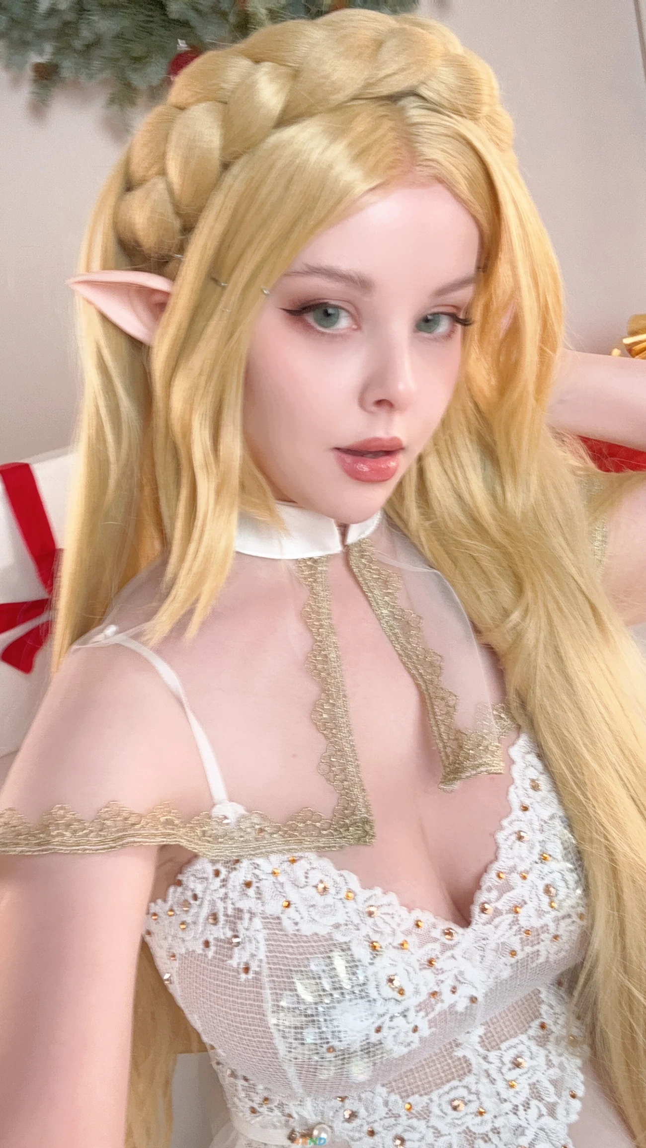 Helly Valentine - Princess Zelda selfie — photo 78