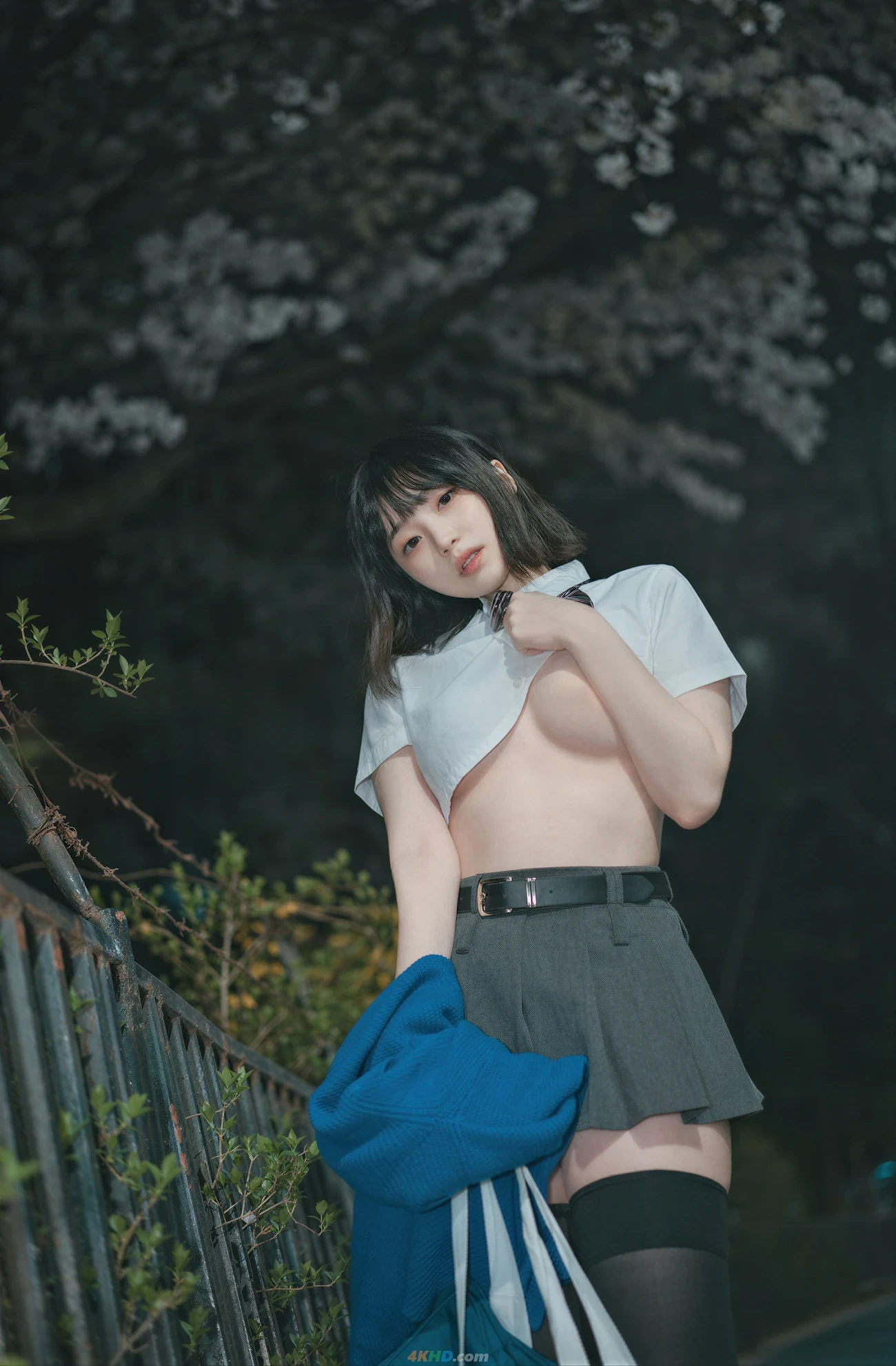 BambiBamBi DJAWA Photo Midnight Cherry Blossom — photo 43