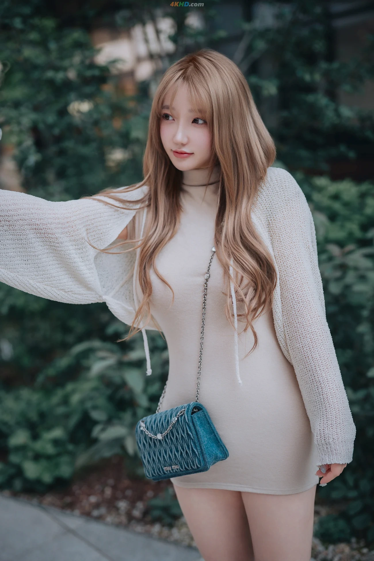 Son Ye Eun (SonYeEun) DJAWA Photo Happy Solo Birthday — photo 10