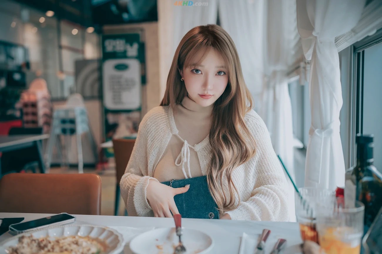 Son Ye Eun (SonYeEun) DJAWA Photo Happy Solo Birthday — photo 47