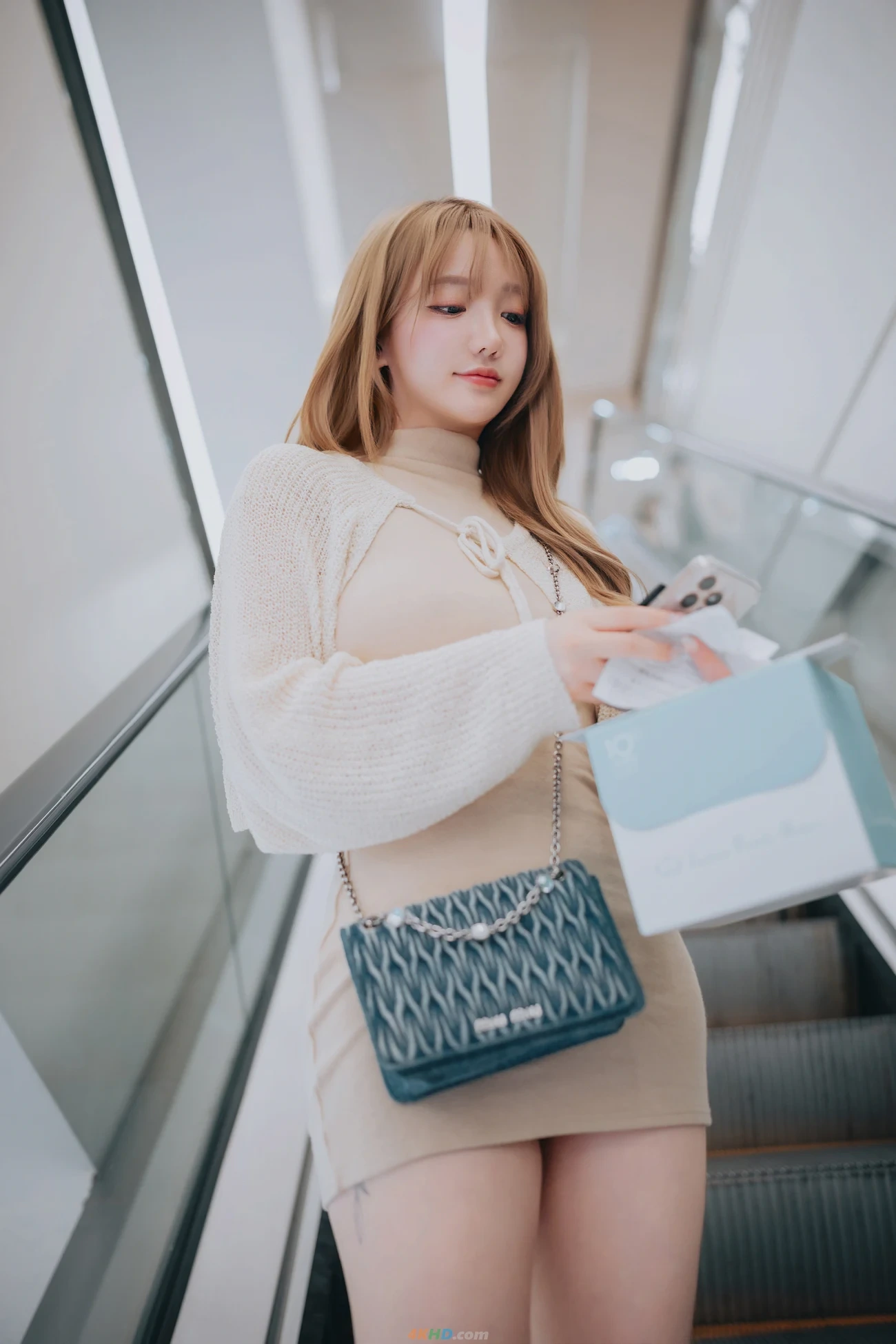 Son Ye Eun (SonYeEun) DJAWA Photo Happy Solo Birthday — photo 51