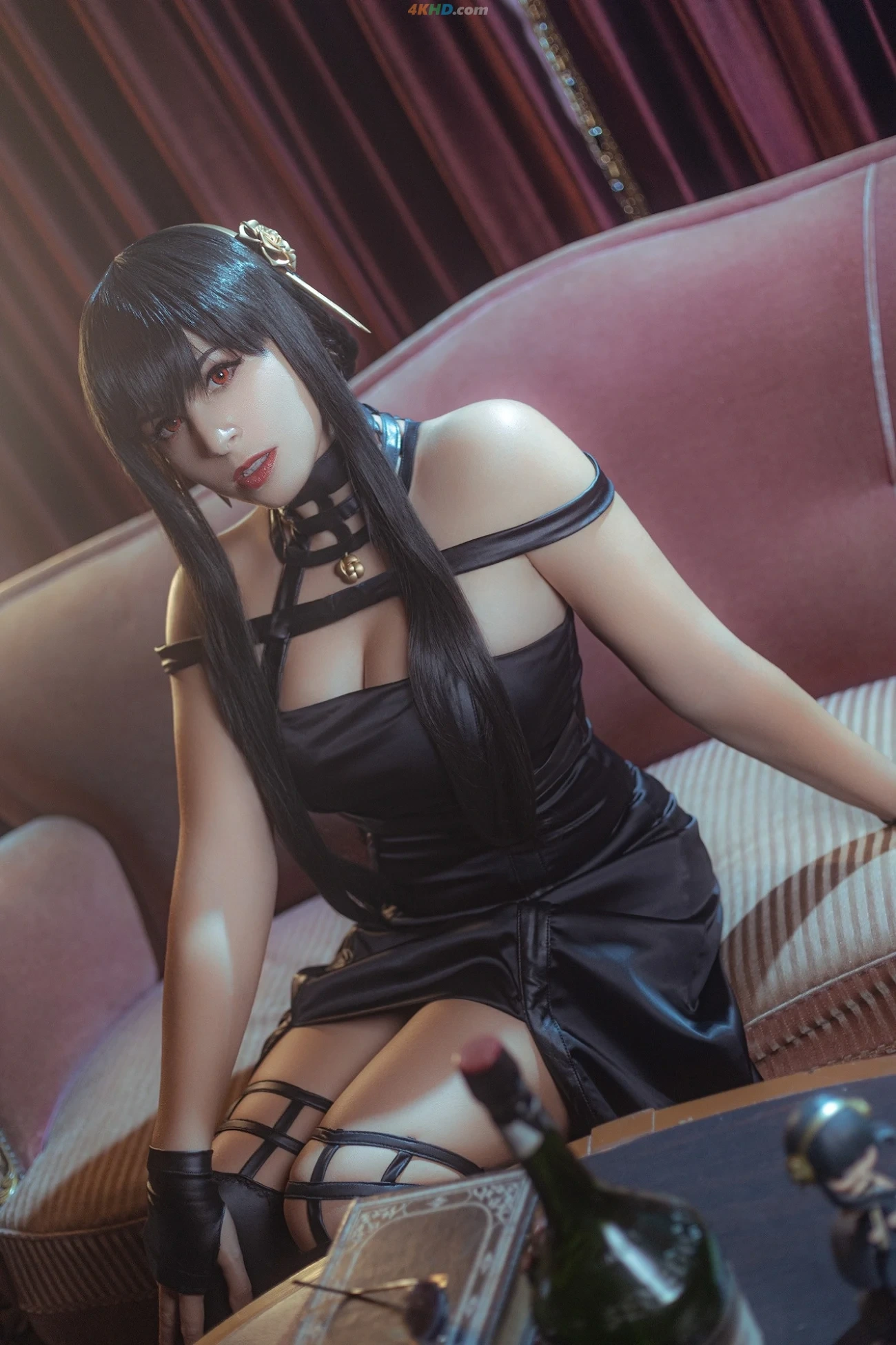 Yuna Kairi - Yor Forger — photo 3