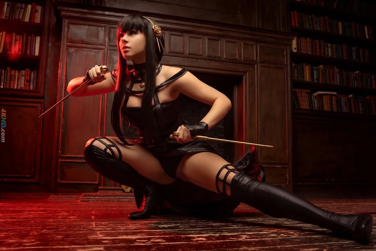 Yuna Kairi - Yor Forger — photo 7