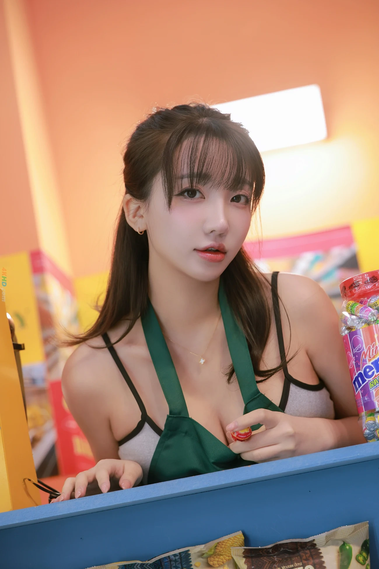 Son Ye Eun (SonYeEun) Night Shift — photo 11