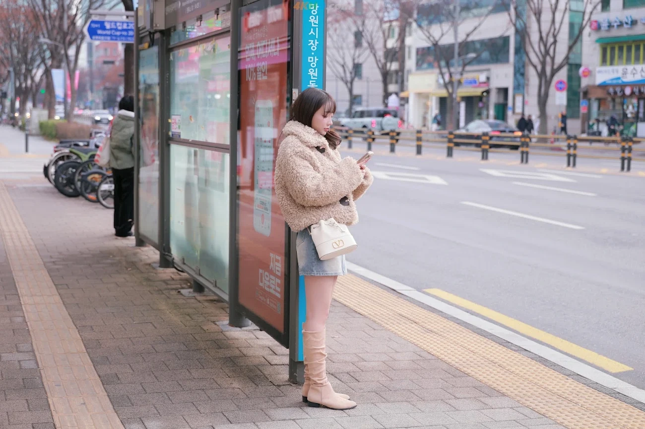 Son Ye Eun (SonYeEun) 2025 X Mas Offline — photo 1