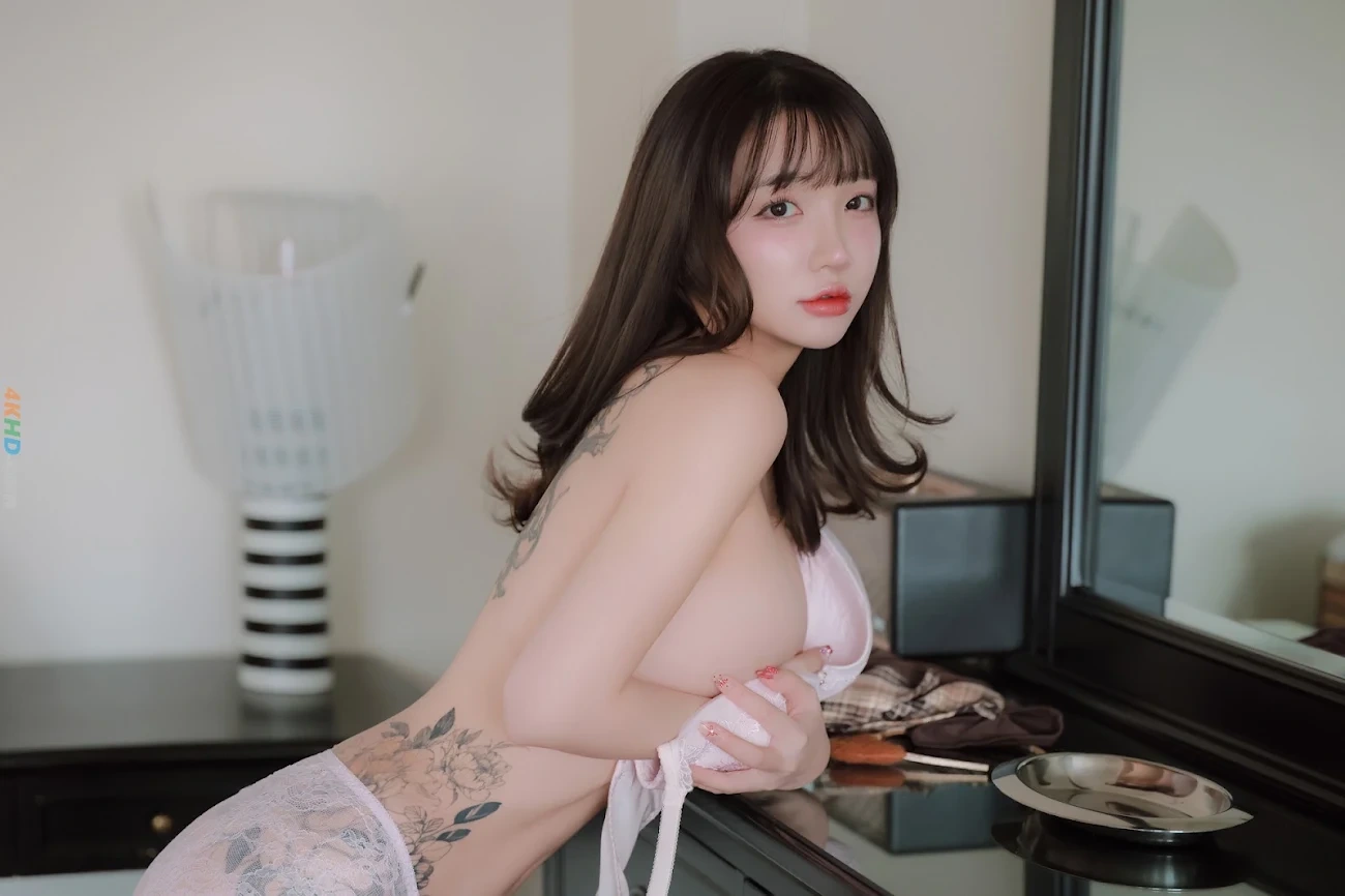 Son Ye Eun (SonYeEun) 2025 X Mas Offline — photo 33