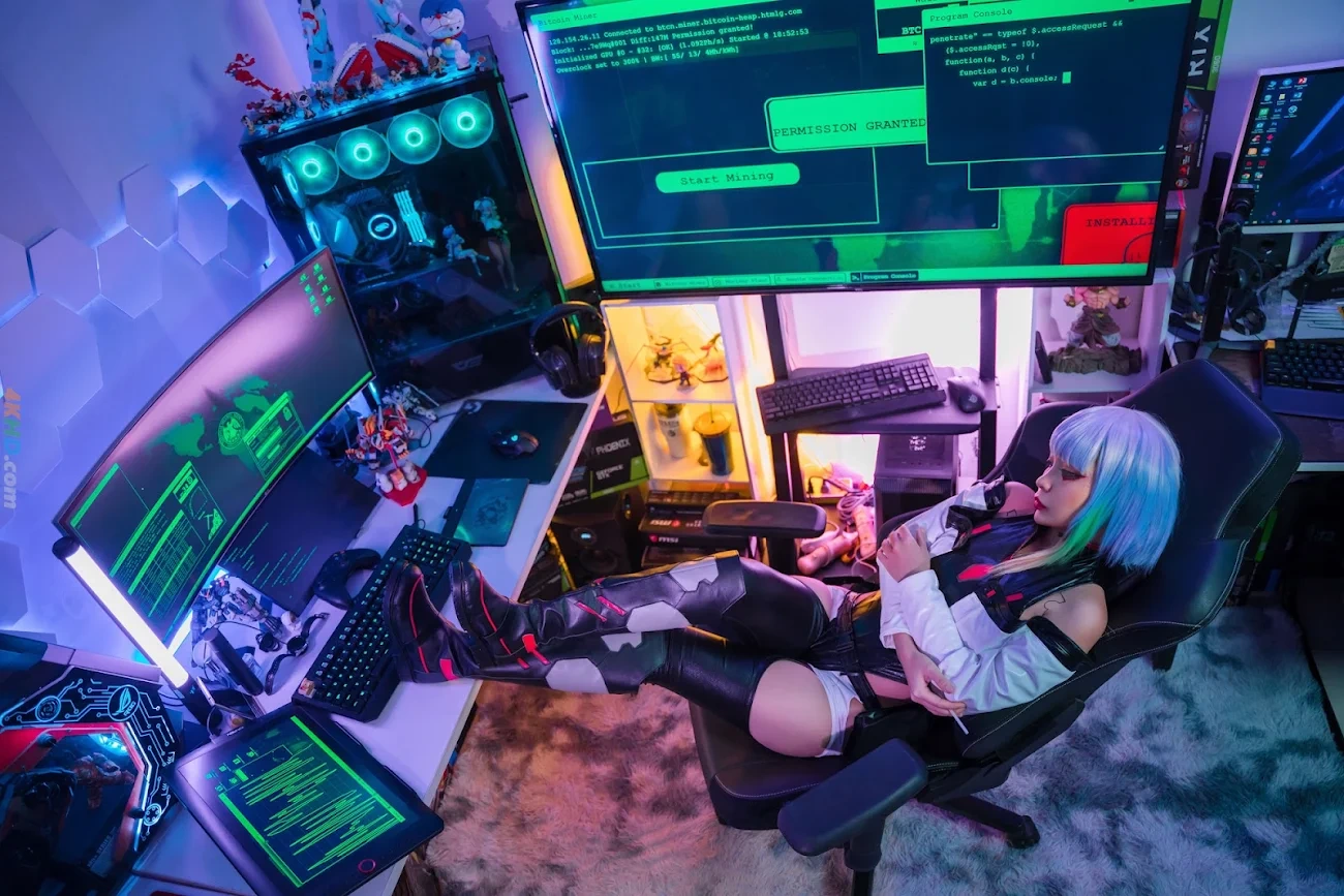 Umeko J - Lucy (Cyberpunk Edgerunners) — photo 14