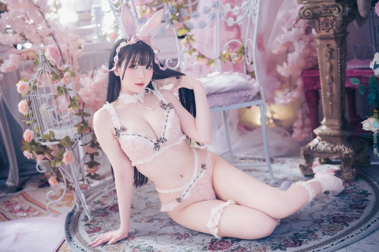ShuangYueshimo Fluffy Bunny 2026 — photo 9