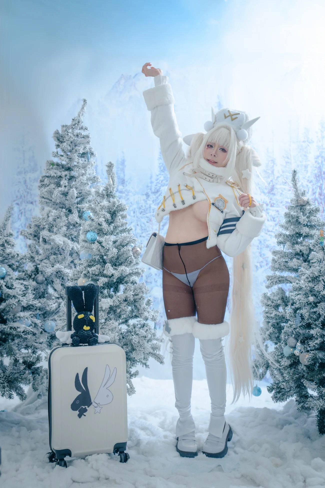 Aletha Cosplay - Blanc Fortune Express (NIKKE) — photo 2