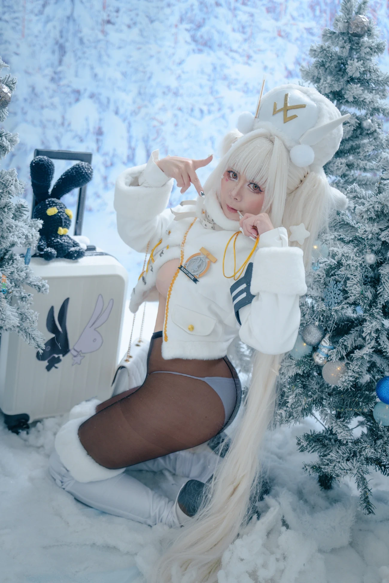 Aletha Cosplay - Blanc Fortune Express (NIKKE) — photo 13