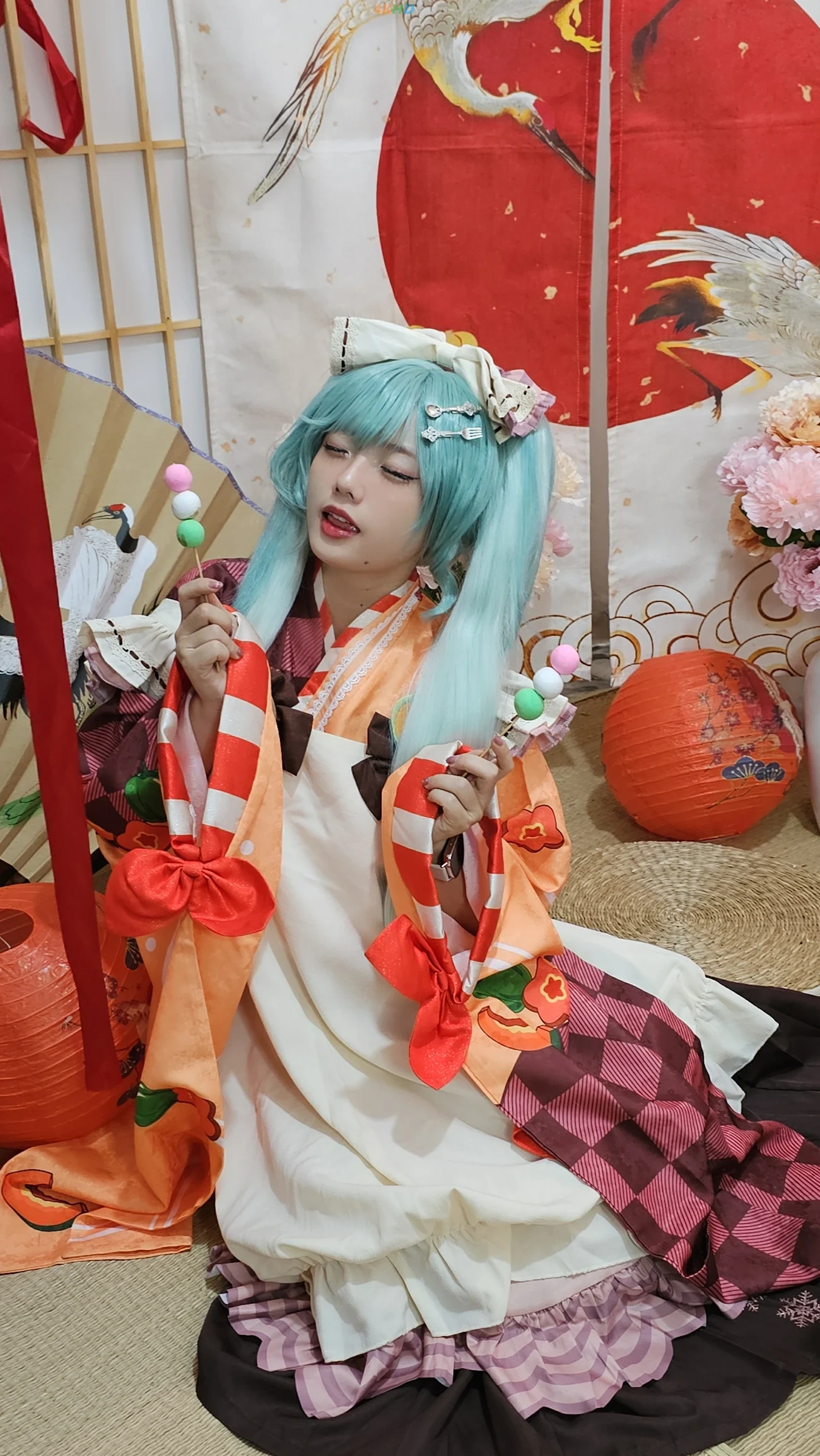 Messie Huang Miku — photo 29