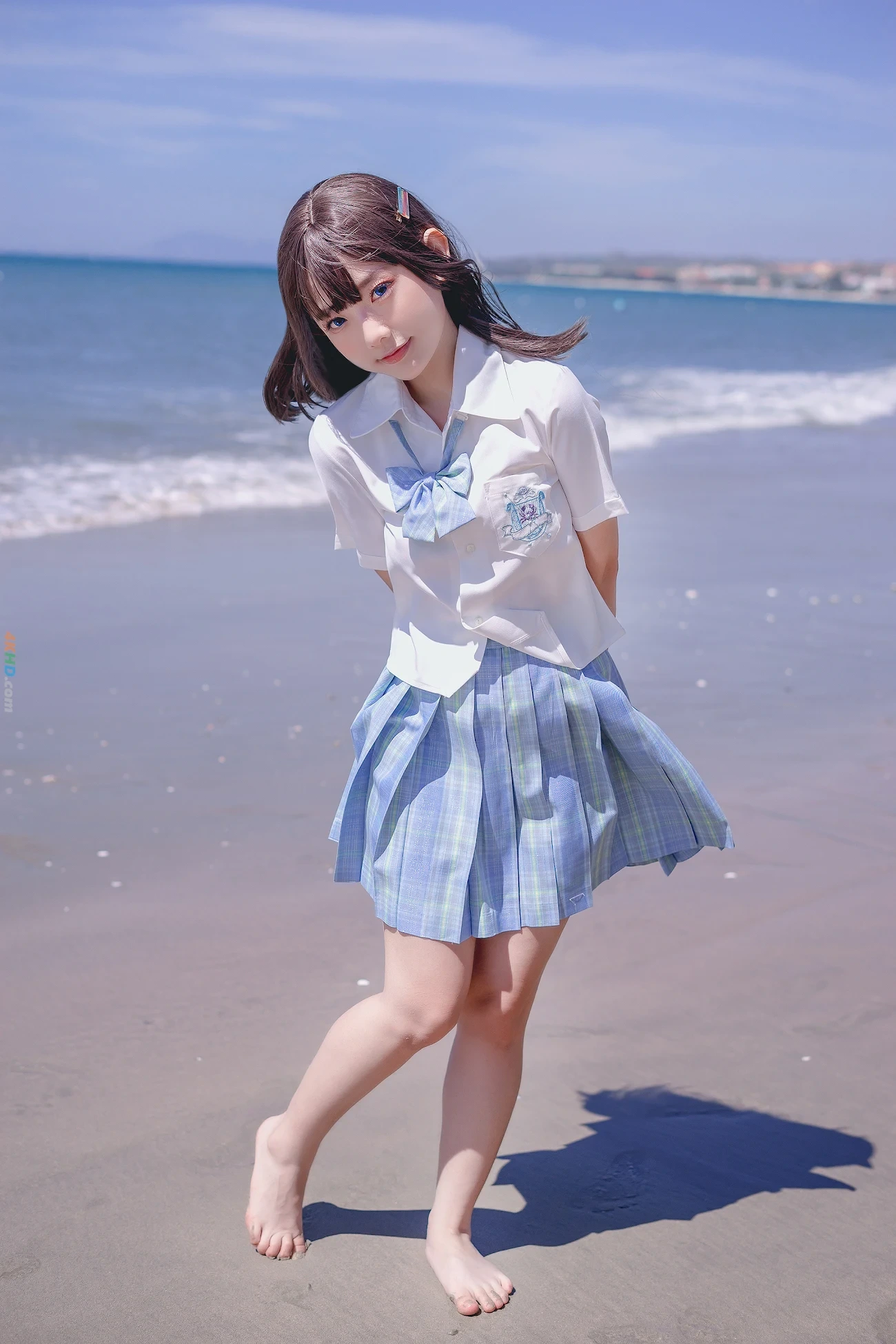 Messie Huang - Seifuku — photo 3