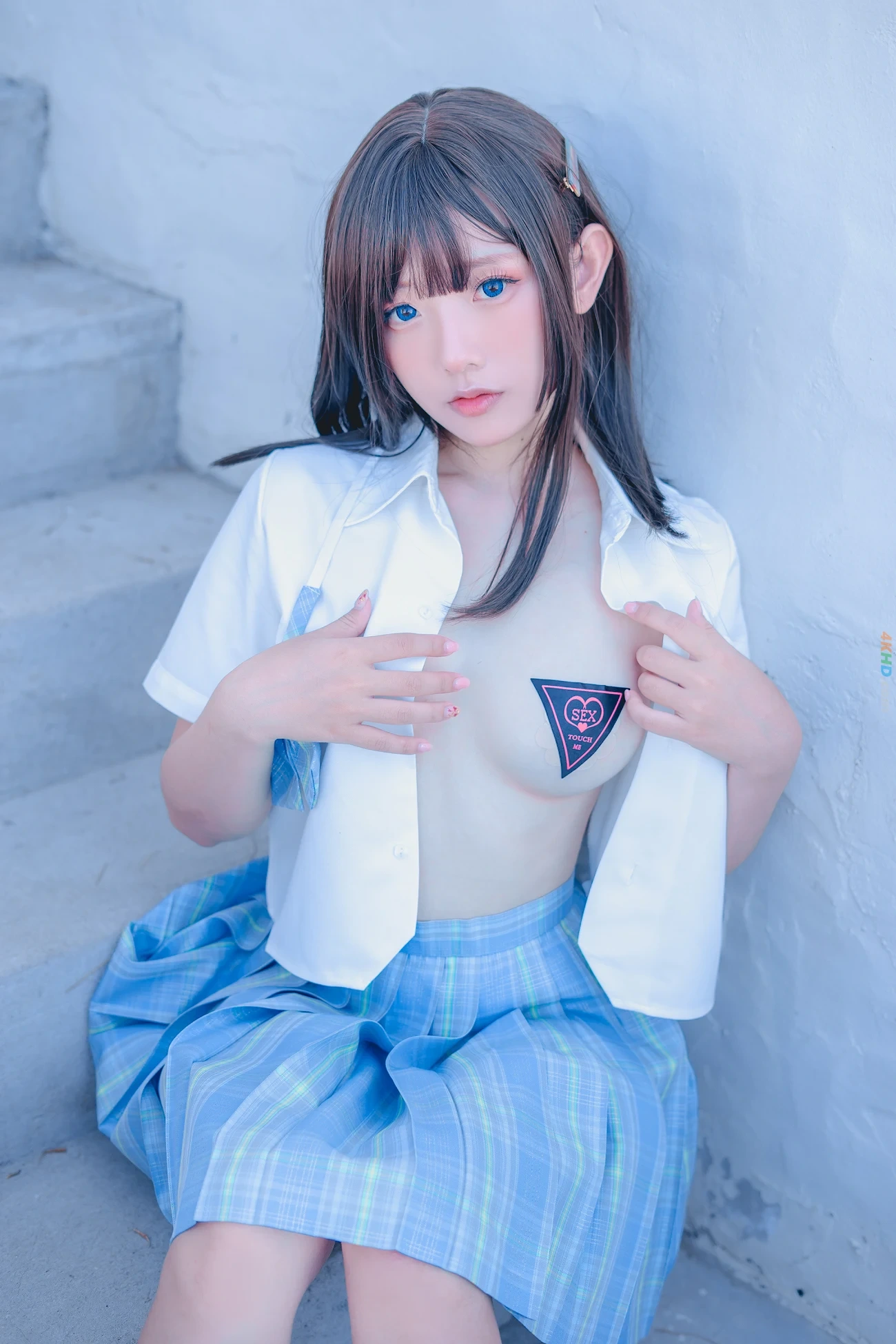 Messie Huang - Seifuku — photo 15