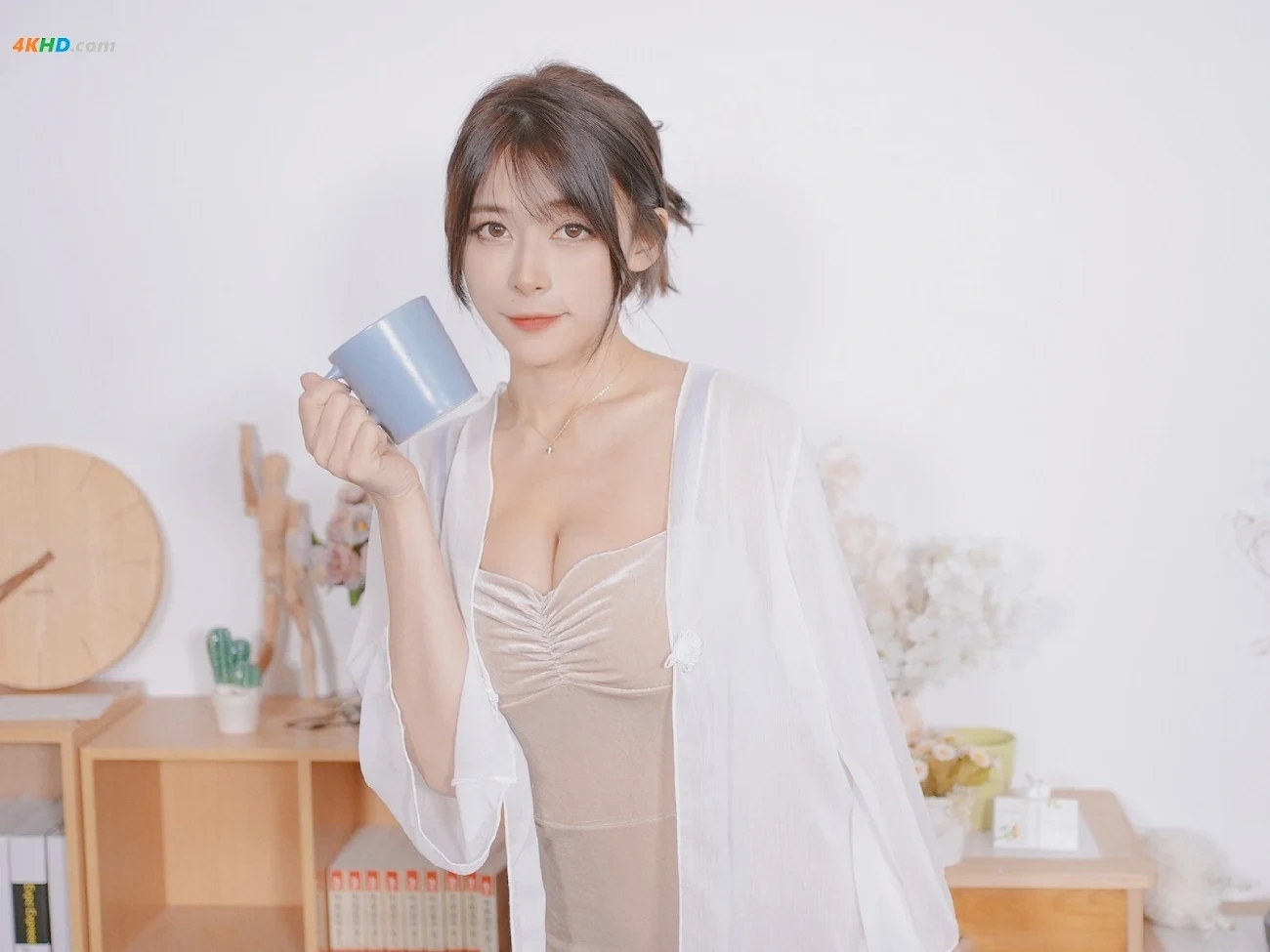 YangXiaoXueJianZhangTu BaiSeXiuXian — photo 11