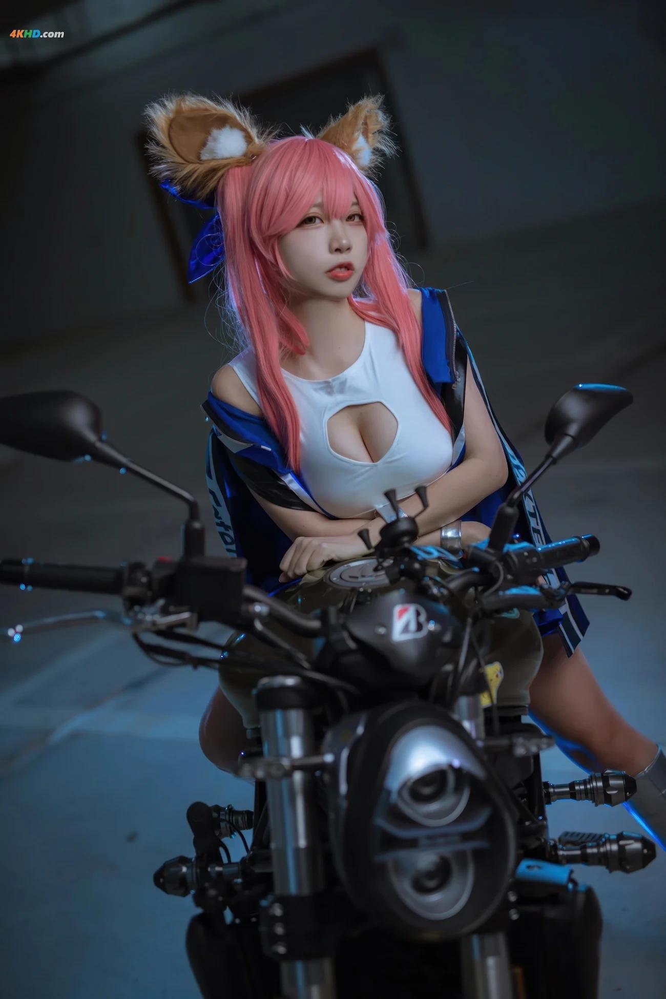 ErZuoNisa - YuZaoQian SaiCheFu (Fate) — photo 24