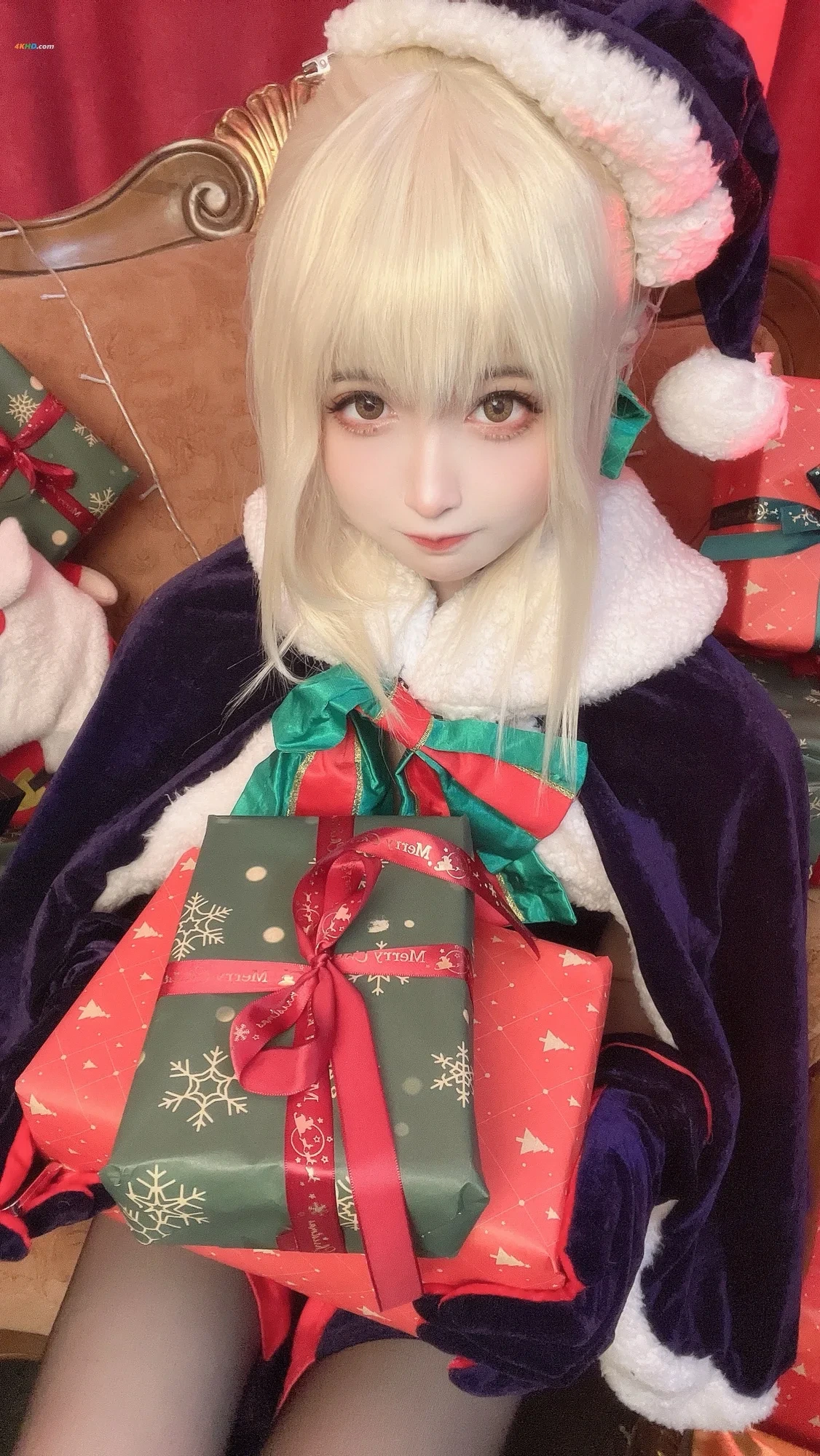 Yamazaki Reina - Saber Alter padoru — photo 4