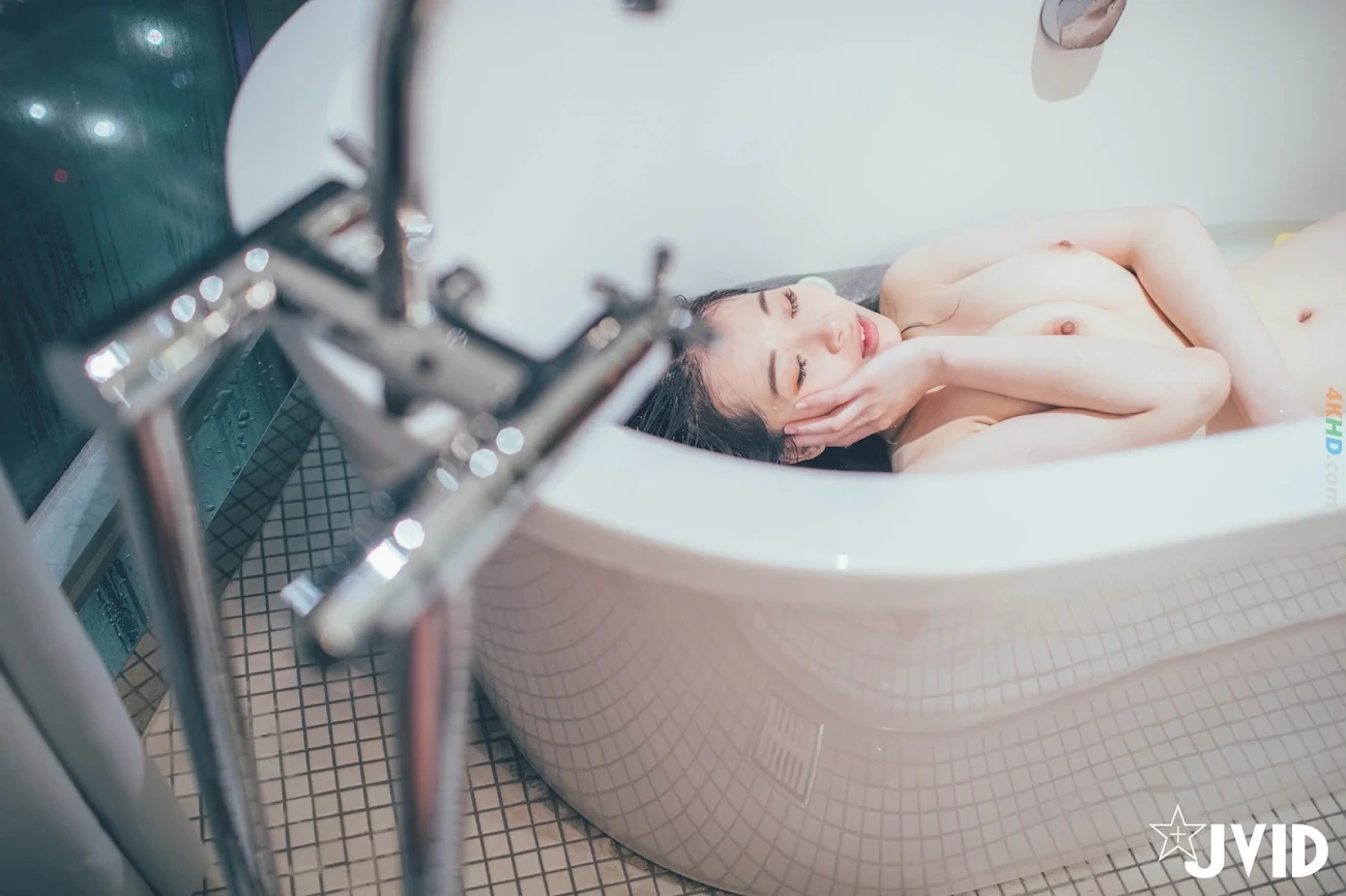 JVID NO.1296 JieMi Juice NuYouYouLeQu — photo 45