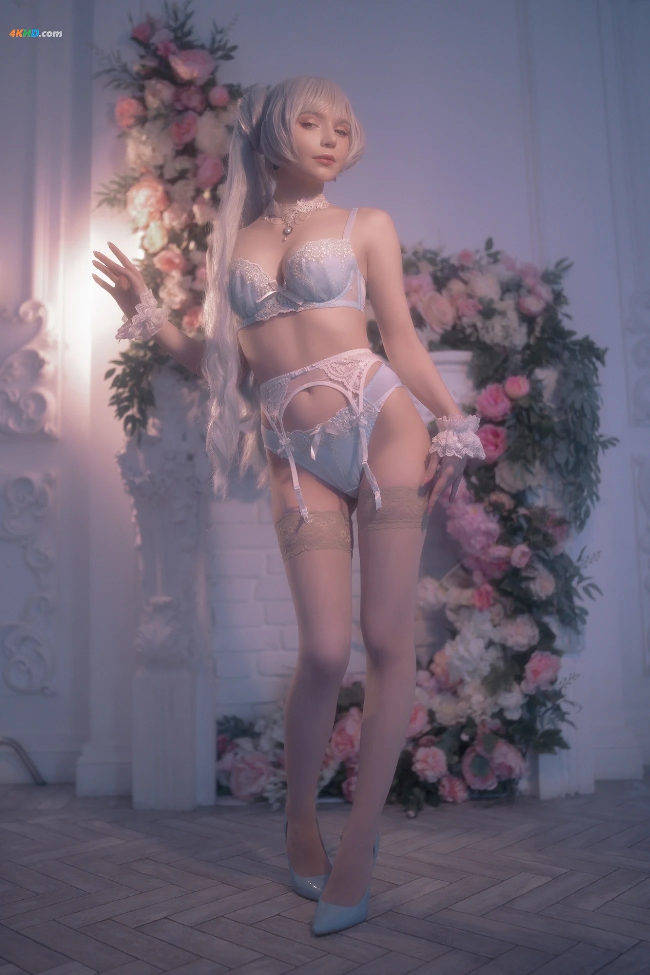 Michi Kyunn - Weiss in flowers — photo 18