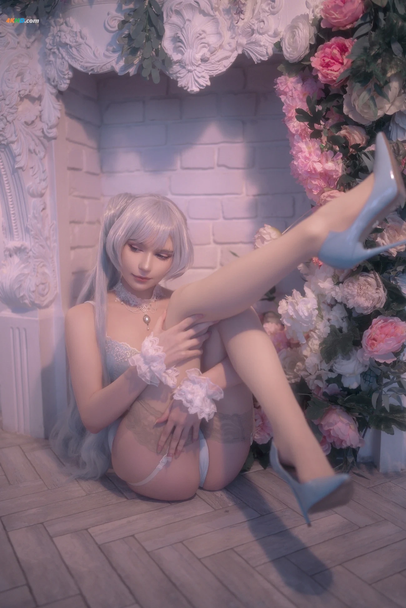 Michi Kyunn - Weiss in flowers — photo 19