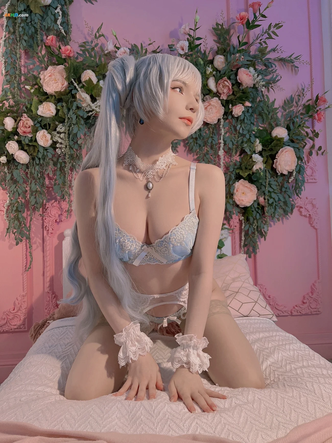 Michi Kyunn - Weiss in flowers — photo 35