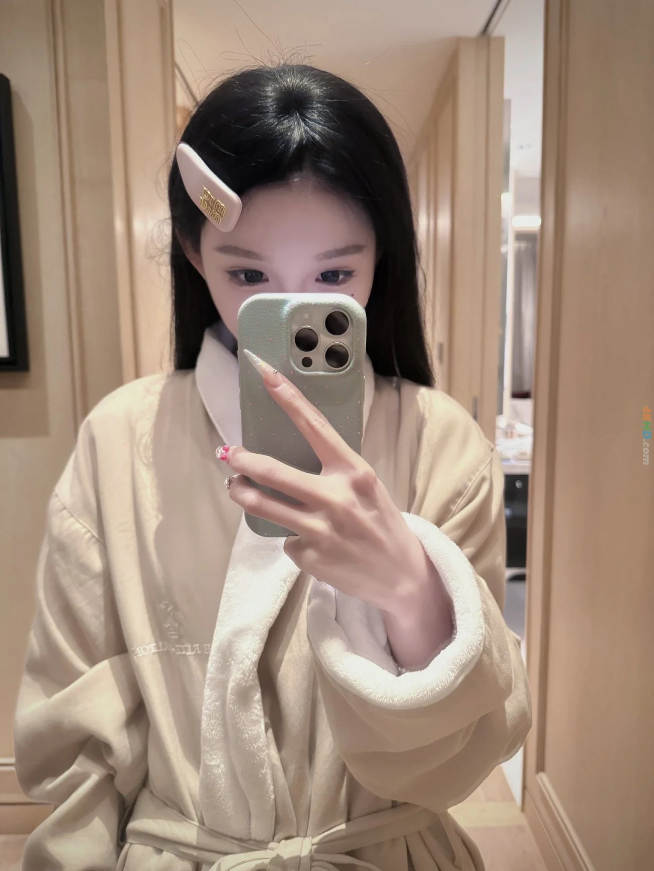 roo8888s(NiZi) - DouYinChaoMeiFanChaBoZhu YanZhiHeShenCaiQueShiDing — photo 13