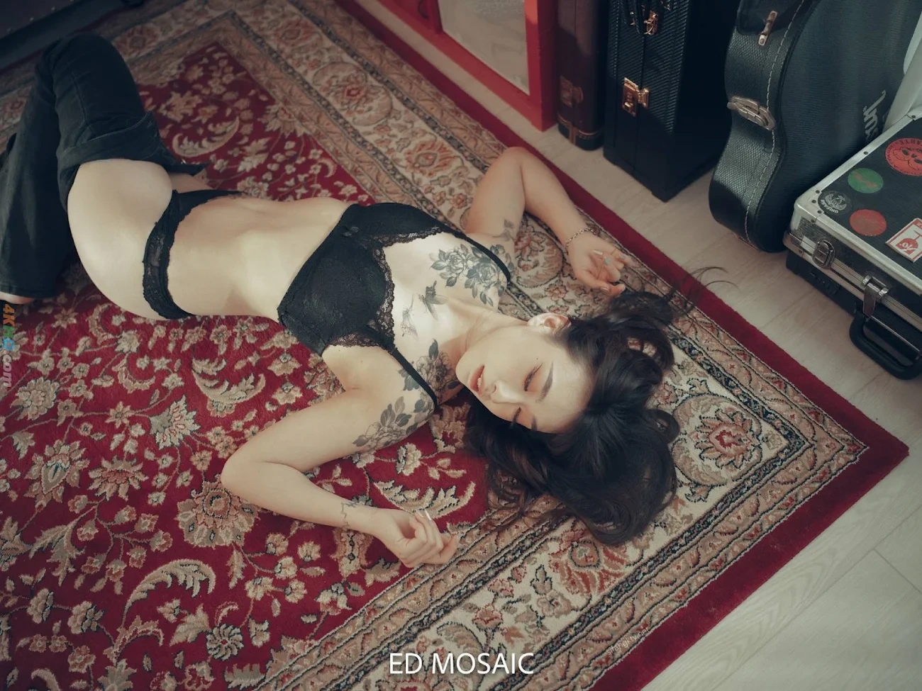 [ED Mosaic] YuanBenZhangTuiKikiPaiSanRenPingMianXieZhenJieGuoHaiShiChuYiWaiLe — photo 69