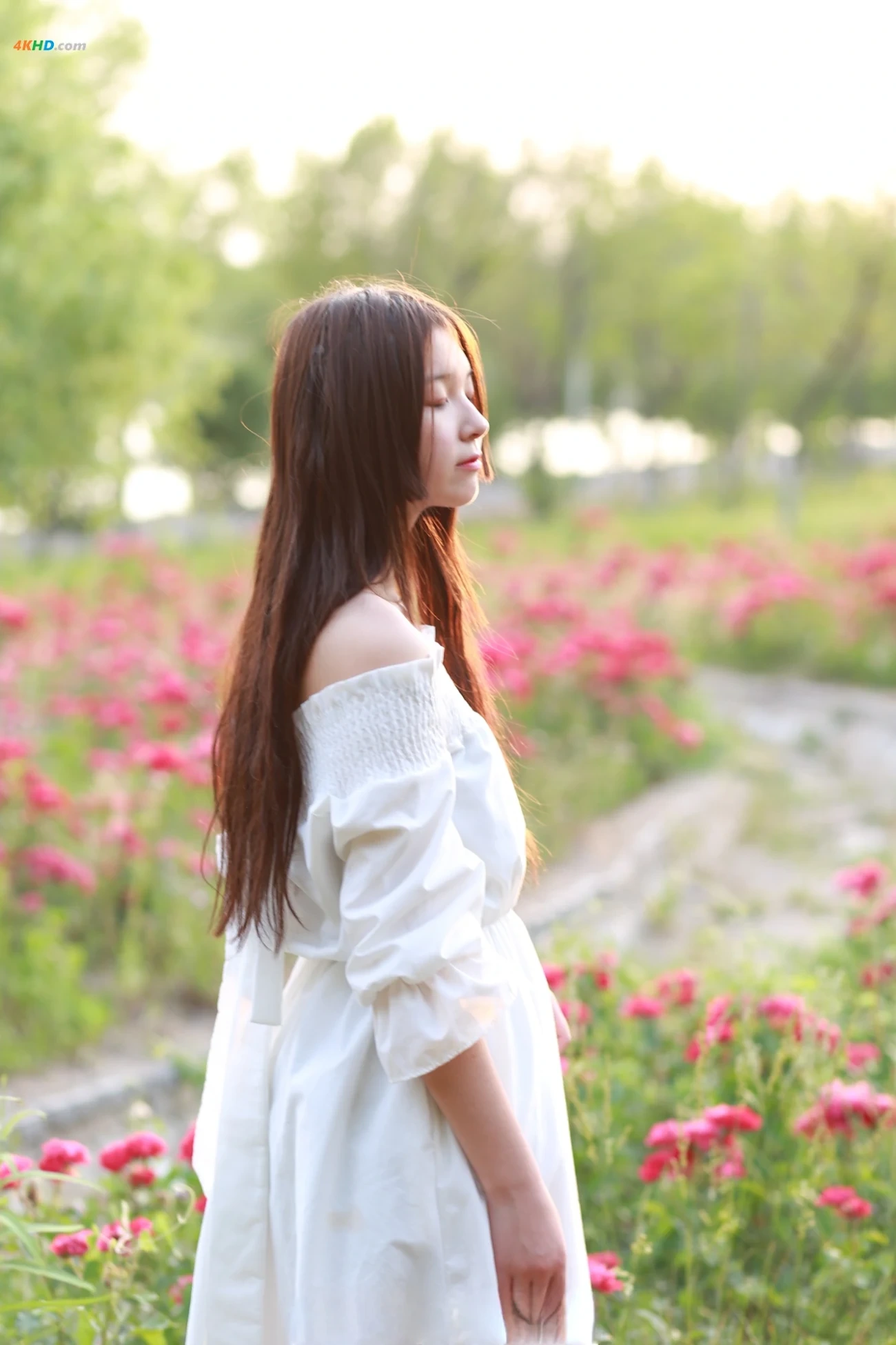 [Private Photoshoot] XiaoKeAi - GeBiBanDeNaGeNuHai BaiNenQingChunXiaoHua QuanChiDuSiPai — photo 3
