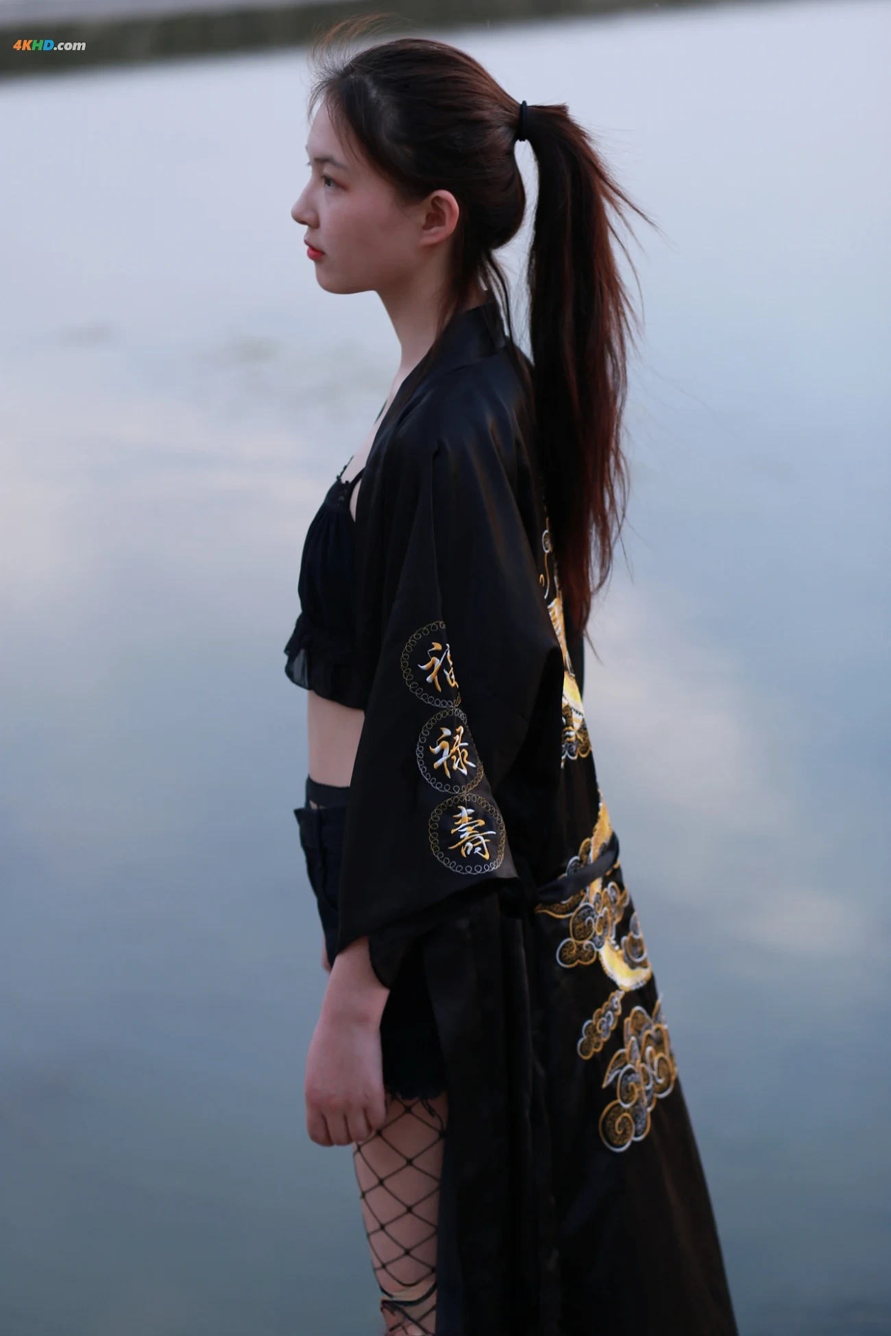 [Private Photoshoot] XiaoKeAi - GeBiBanDeNaGeNuHai BaiNenQingChunXiaoHua QuanChiDuSiPai — photo 32