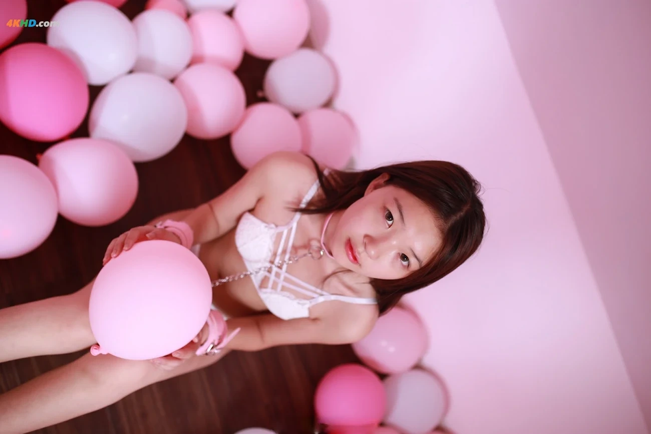 [Private Photoshoot] XiaoKeAi - GeBiBanDeNaGeNuHai BaiNenQingChunXiaoHua QuanChiDuSiPai — photo 54