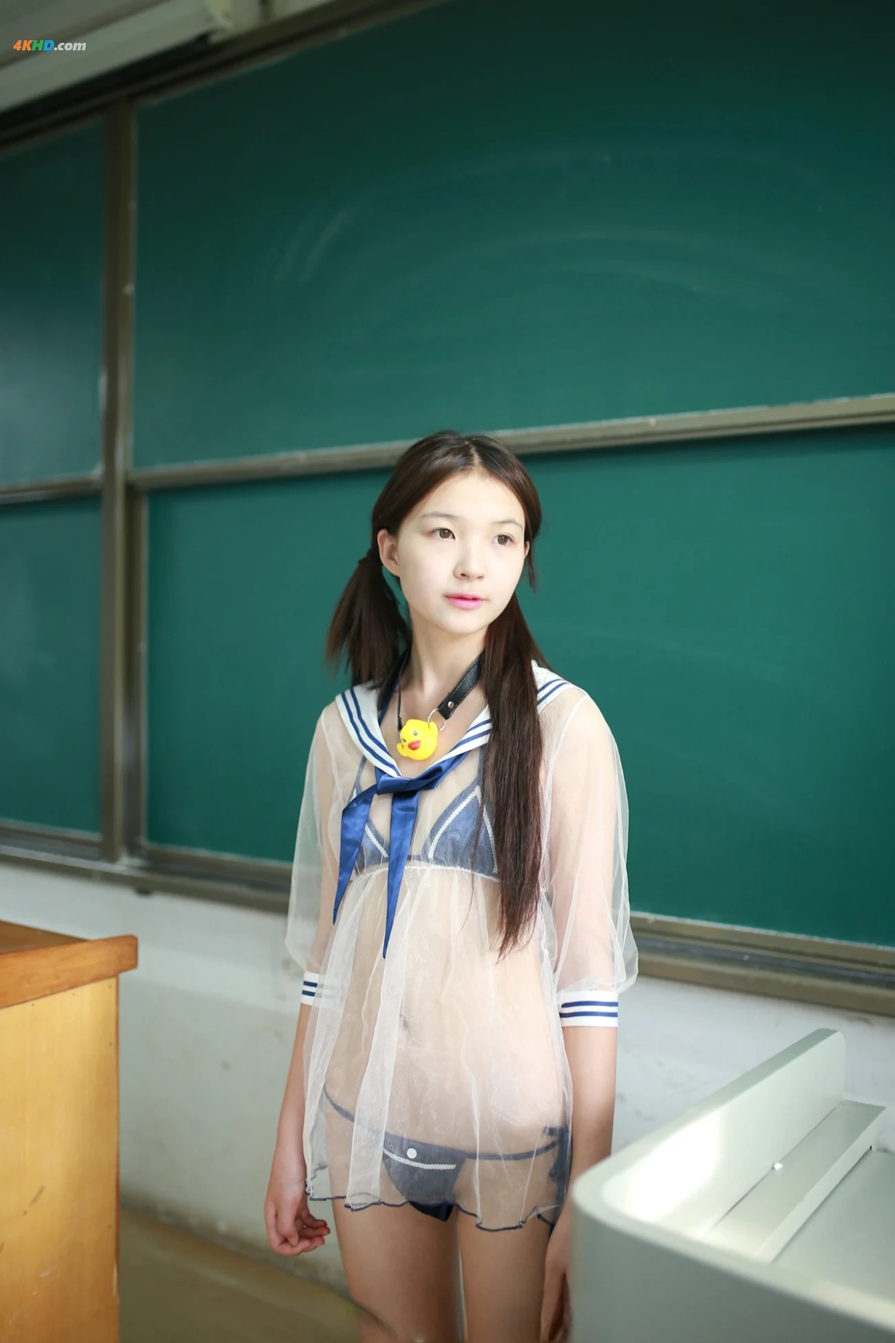 [Private Photoshoot] XiaoKeAi - GeBiBanDeNaGeNuHai BaiNenQingChunXiaoHua QuanChiDuSiPai — photo 137