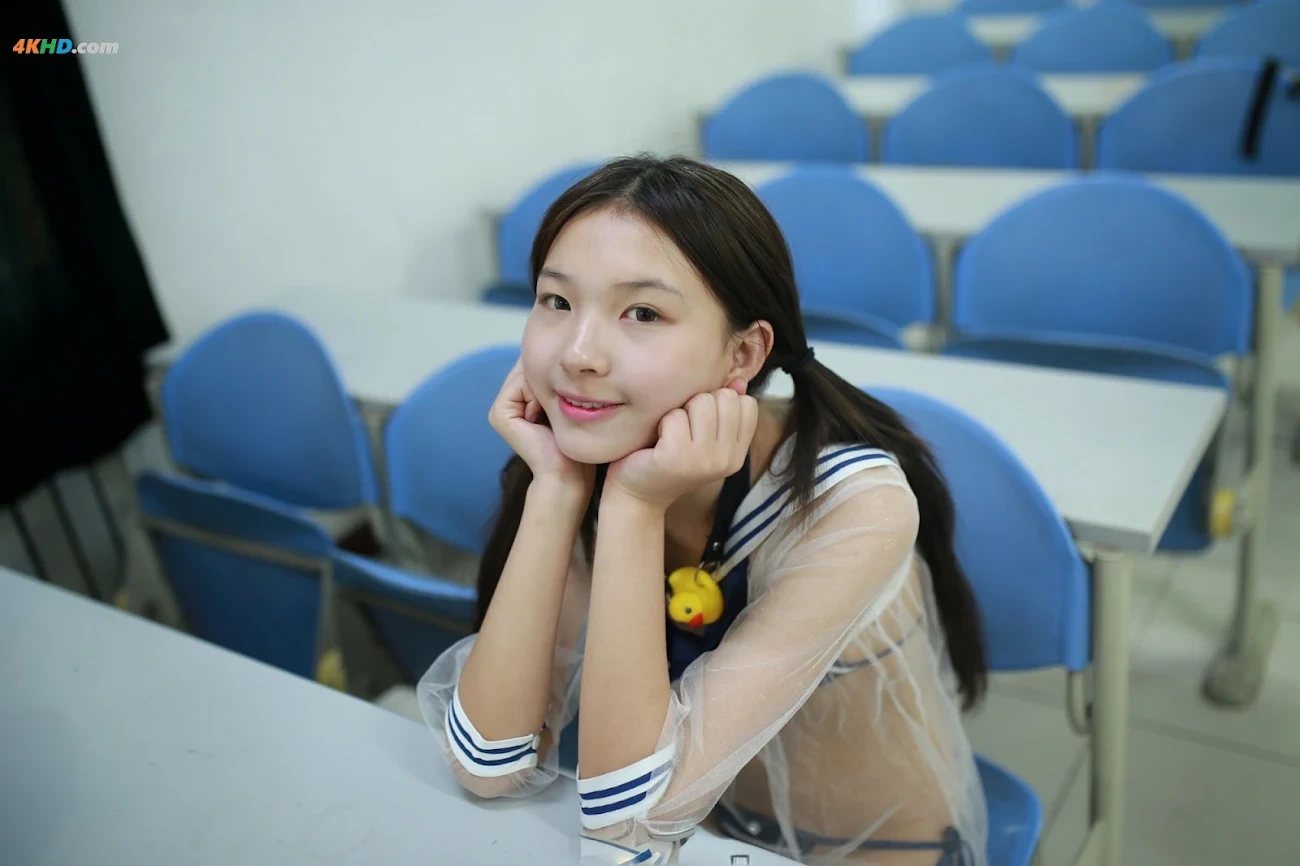 [Private Photoshoot] XiaoKeAi - GeBiBanDeNaGeNuHai BaiNenQingChunXiaoHua QuanChiDuSiPai — photo 145
