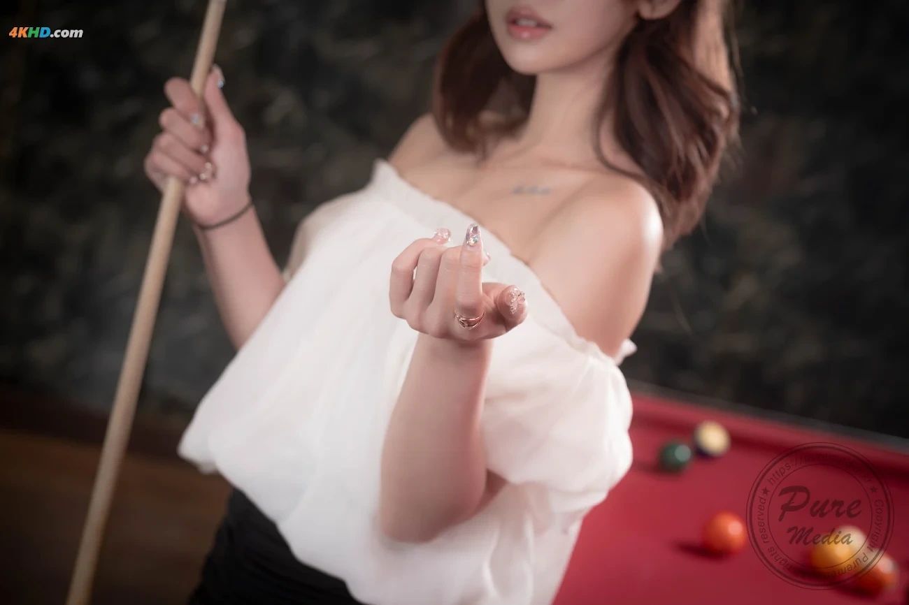 Yeha (YeHa) Pure Media Vol.305 Yeha Hard balls & Red hole (P) — photo 16