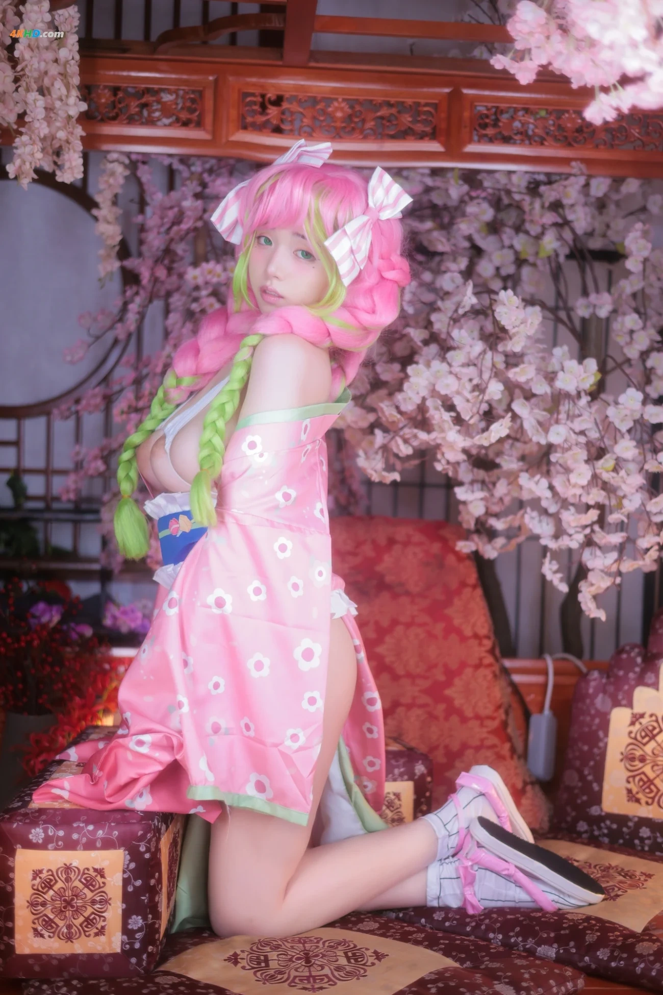 Yeon Woo (YeonU) - MITSURI — photo 114