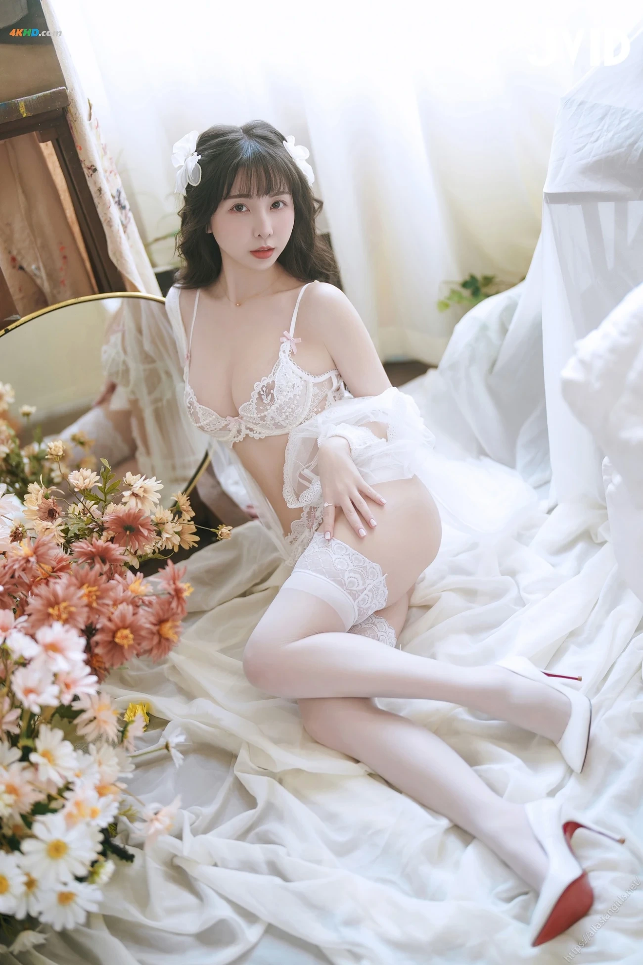 [JVID] YueTaiNiTiny - XinChiDuDengChang!!ChuChangJinGuoJieKaiQingYuDiXianTianRanMeiRuTinyHuaShenXiaWaYuNiYiQiChanMian — photo 15