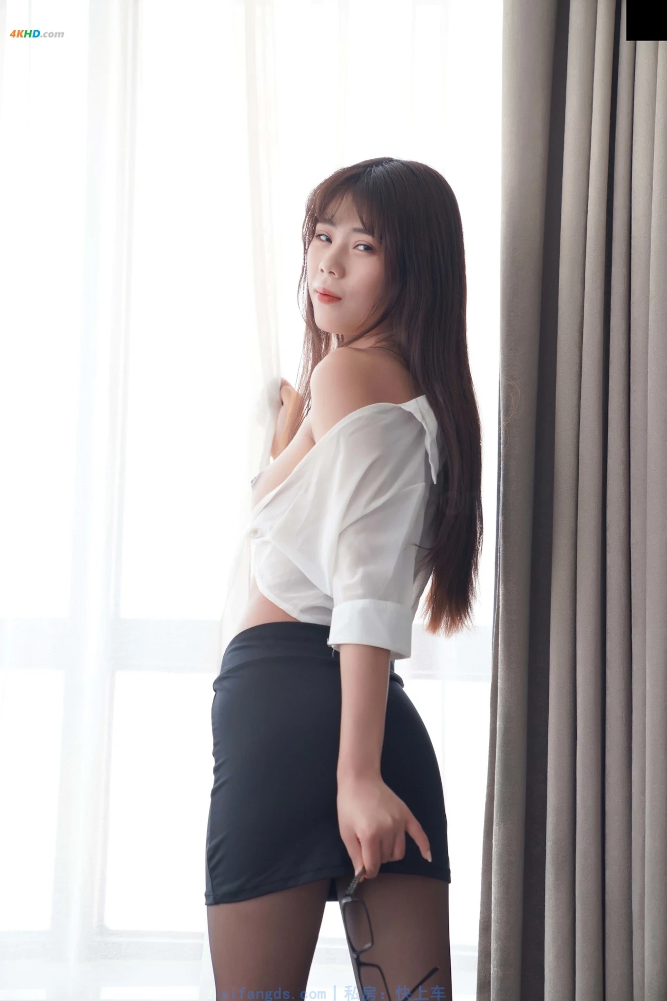[Private Photoshoot] HuanHuan - ZhangTuiYuJieOLWuNeiHeiSi QuanChiDuSiPai — photo 19